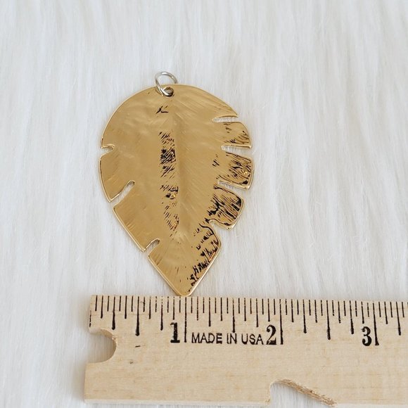 RHinestone Leaf Pendant Multicolor Statement Shiny Gold Tone Metal 13155 - Picture 8 of 8